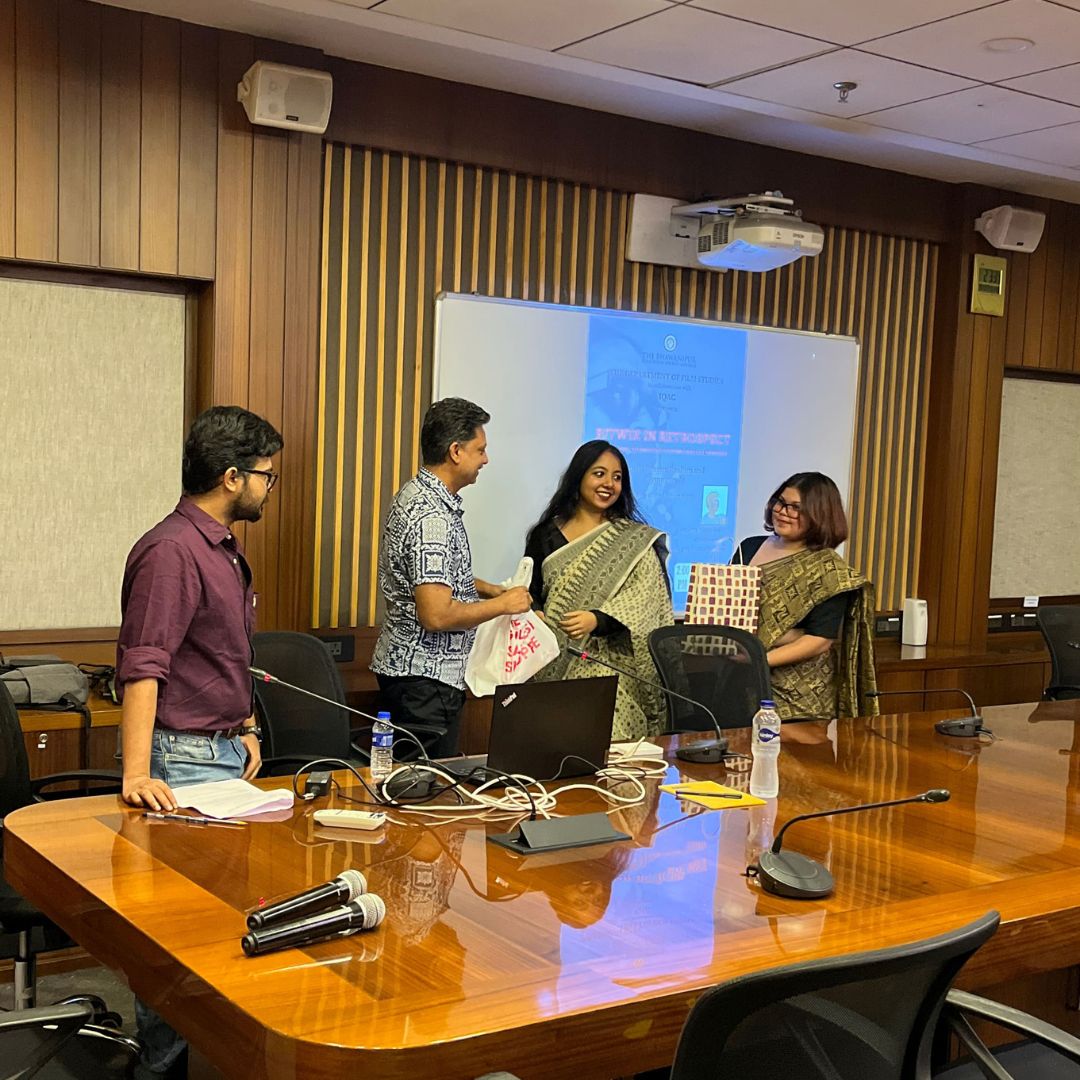 Ritwik Reason, Realism and Asymmetry